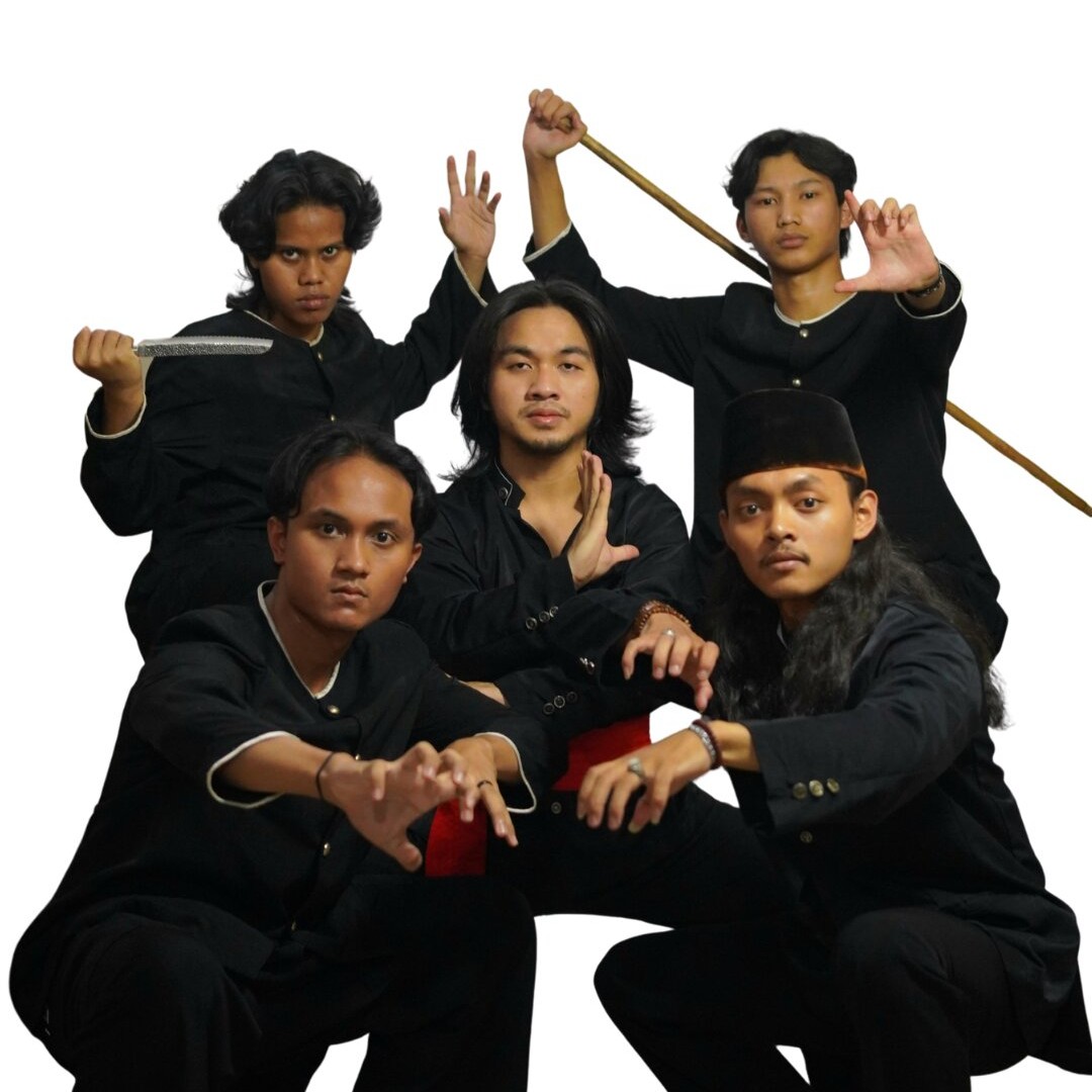 Silat cropped